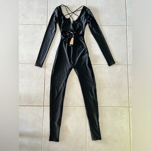 SKIMS NWT Onyx XS Black Catsuit Bodysuit Jumpsuit Pant Long Sleeve Onesie